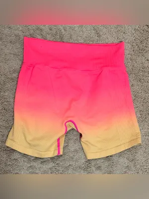 PINK Ombré high waisted shorts size S thumbnail 4