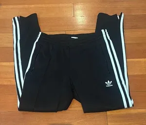 Iconic adidas pants with 3 stripes on side XS thumbnail 1