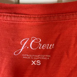J.Crew Womens XS Red 100% Supima Cotton V-Neck Short Sleeve T-Shirt Basic‎ Tee thumbnail 2