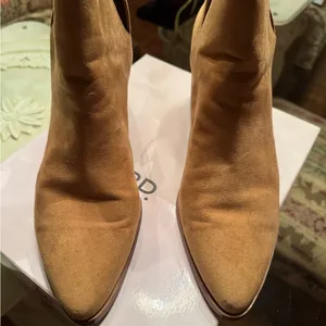 COPY - Suede Ankle Boots thumbnail 5
