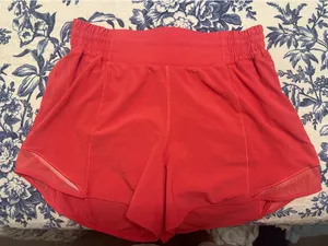 Lululemon Hotty Hot Shorts 4" thumbnail 1