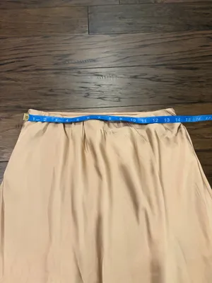 New With Tags Wishlist Beige Satin Slip Skirt Sz M thumbnail 2