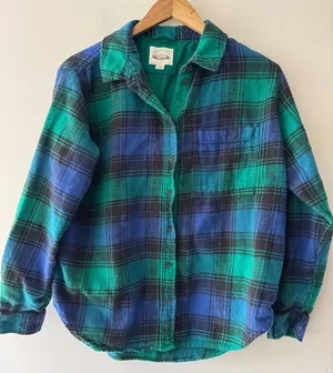 American‎ Eagle Women's Green and Blue Plaid Button Down Shirt 100% Cotton thumbnail 1