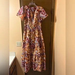 Anthropologie Somerset Maxi Dress in Floral Paisley Print thumbnail 3
