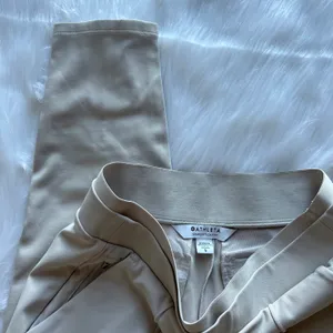 Athleta venice pintuck pants thumbnail 2