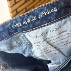 American Eagle‎ Super Hi-Rise Jeggings Size 6 thumbnail 10
