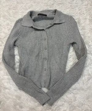 Brandy Melville Ribbed Button-Front Collared Sweater - Gray thumbnail 1