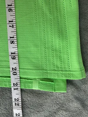 Lululemon Train to be tank top scream green light yoga Pilates gym activewear 10 thumbnail 10