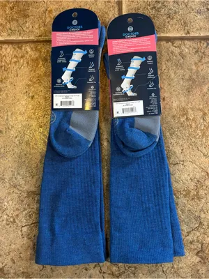 NWT *Bundle of 2 pairs* Doctor's Choice Women's Compression Socks sz 10-13 thumbnail 3
