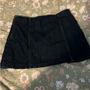 H&M Denim Skirt Mini thumbnail 2