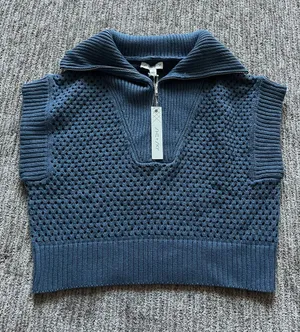 She + Sky collared drop shoulder sweater size small NWT thumbnail 1