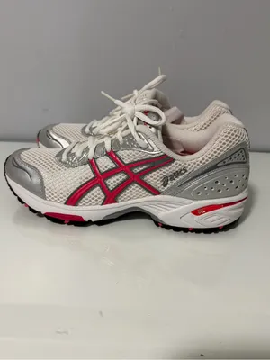 Asics White, Silver & Red Women's Running Shoes thumbnail 7