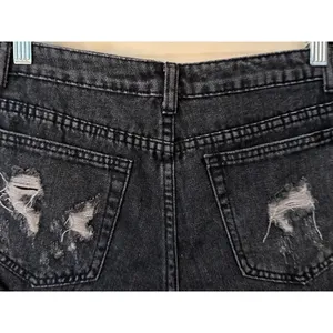 Vestique Faded Black Button Up Rolled Cutoff Jean Shorts Women's Sz Medium thumbnail 7
