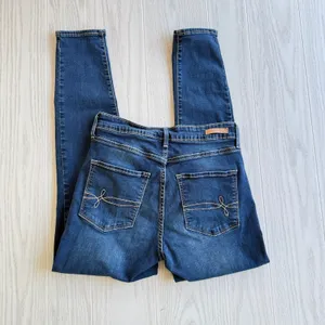 Levi’s Denizen Women’s 4S 27x28 High Rise Skinny Denim Shorts Blue thumbnail 2