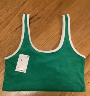 H&M Gorgeous Green Summer Top thumbnail 1