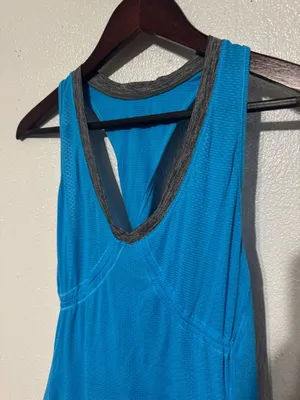 Lululemon Elevate Tank Top Blue Trim Adjustable Drawstring Hem Racerback Gym thumbnail 5