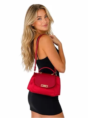 Cute Cross Body/Handled Bag. One zipper and 2 inside pockets. NWT thumbnail 2