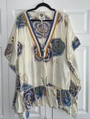 ZL Made With Love Floral Kaftan Top Womens OS Cream Blue Boho Tassel Rayon OS thumbnail 1