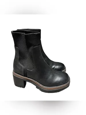 Mia Gretta Lug Ankle Boot Women's 9 Black Leather Heeled Pull On Chelsea NWT thumbnail 2