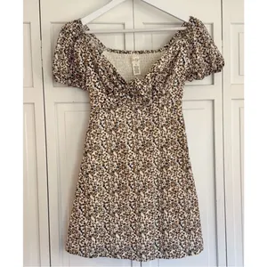 Jessica Simpson floral puff sleeve tie bust mini dress small thumbnail 3