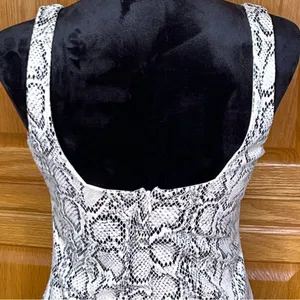 ZARA Animal Print‎ Snakeskin Faux Suede Mini Dress Black & Ecru Size Medium thumbnail 9