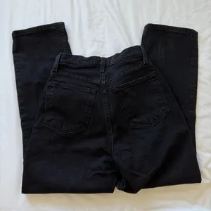 Abercrombie & Fitch The 90s Straight Ultra High Rise Curve Love Black Denim Jean thumbnail 3