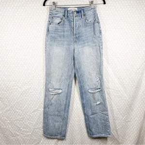Denim Forum Light Wash The Joni High‎ Rise Loose Jeans thumbnail 2