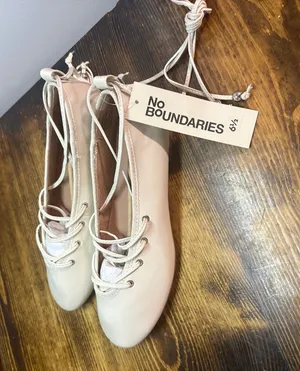 Time and tru tan lace up flats size 6.5 thumbnail 1