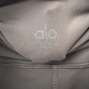 Alo Yoga sz S High‎ Waist Airbrush Legging Plum 7/8 Length Workout Athletic thumbnail 5