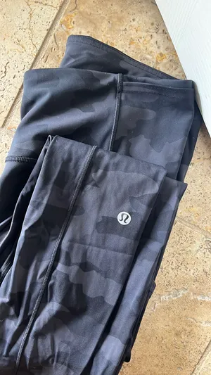 lululemon Fast and Free Tight II 25” Non-Reflective Nulux thumbnail 13