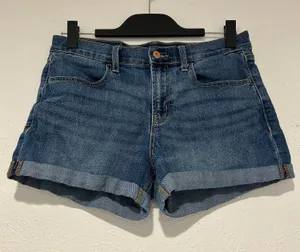 Old Navy Denim Shorts thumbnail 1