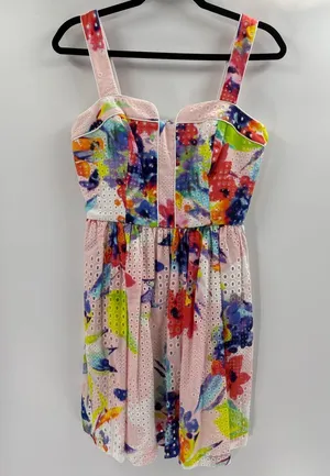Trina Turk Elin wedding party Watercolor Floral Eyelet Fit & Flare Dress size 4 thumbnail 1