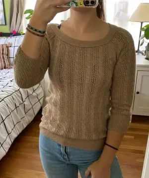 American Eagle Wool Blend Knit Sweater Tan Size XS. 3 button detail on sleeve. thumbnail 1