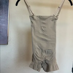 NEW Skims Seamless Sculpt Strapless Shortie‎ Bodysuit Size XS NWOT thumbnail 9