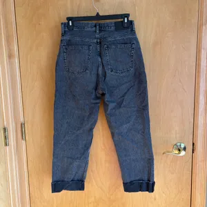 Everlane The Cheeky Straight Leg Jeans Cropped Charcoal Gray‎ Women's Size 28 thumbnail 2