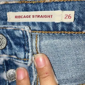 Levi’s medium wash rib age straight Jean non ripped raw hem button fly #759 thumbnail 3