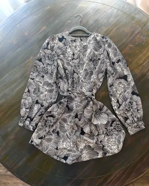Express Women’s Romper Black Floral thumbnail 3