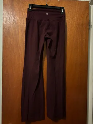 Women's High-Waist Flared Pants in Deep Plum thumbnail 2