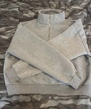 SheIn Cropped Half Zip Sweatshirt thumbnail 1