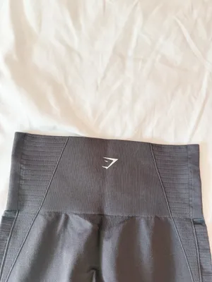 Gymshark Grayish Purple Energy Seamless Leggings Size Small thumbnail 4