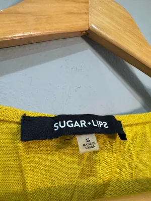 Gold Sugar + Lips Bell Sleeve Button Down Blouse Size S Like New thumbnail 6