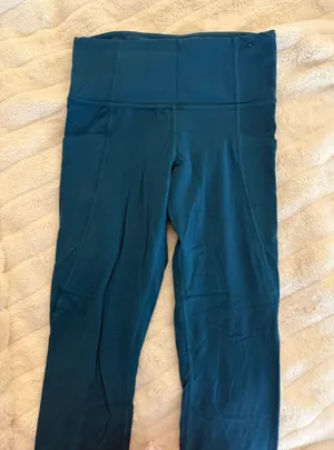 Athleta Leggings 7/8 thumbnail 1