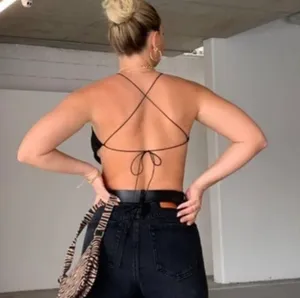 Princess Polly Julia Top in Black thumbnail 2
