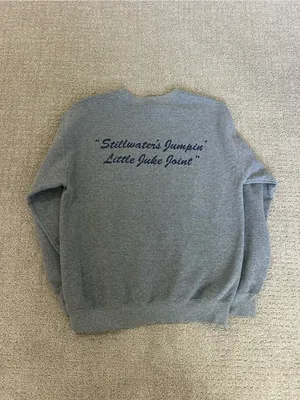 Eskimo Joe’s Gray Crewneck Graphic Sweatshirt size medium thumbnail 4