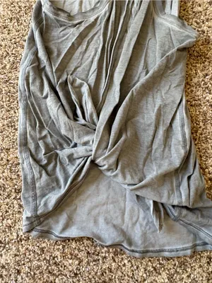 Lululemon Gray Tie Tank Top thumbnail 5