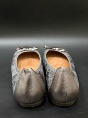 VIONIC Minna Ballet Flats in Pewter Metallic Gray Snake Print Cap Toe Size 6 thumbnail 8