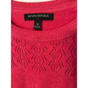 Banana Republic‎ Womens Pink Crew Neck Sweater Eyelet Knit Medium thumbnail 2
