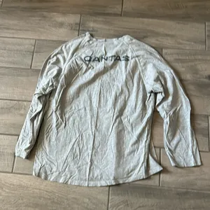 Qantas business long sleeve top thumbnail 3