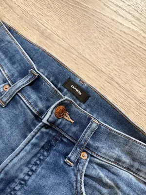 Express mid rise skinny jeans  thumbnail 4