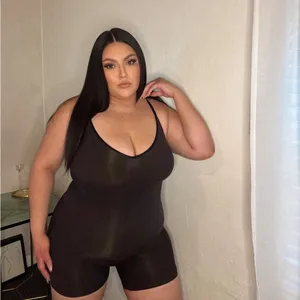Skims sz L Seamless‎ Sculpt Mid-Thigh Bodysuit Onyx black New without box shorts thumbnail 10